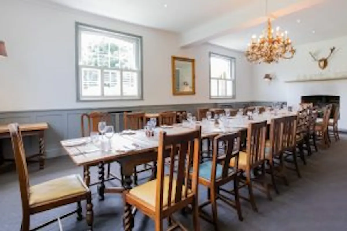 Fox and Hounds Country Hotel