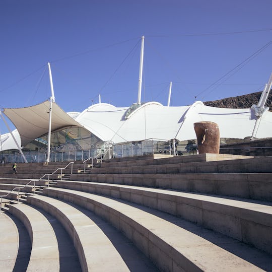 Dynamic Earth