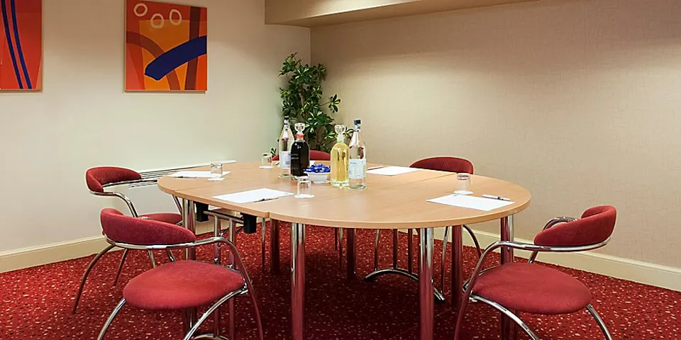 Holiday Inn Express - Edinburgh City Centre