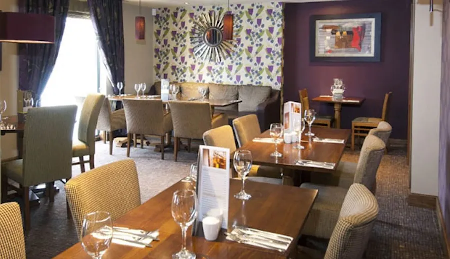 Premier Inn Edinburgh Central (Lauriston Place)