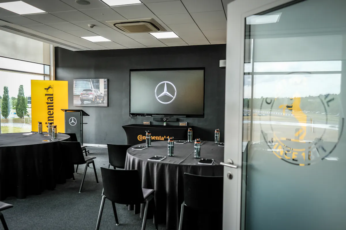 Mercedes-Benz World