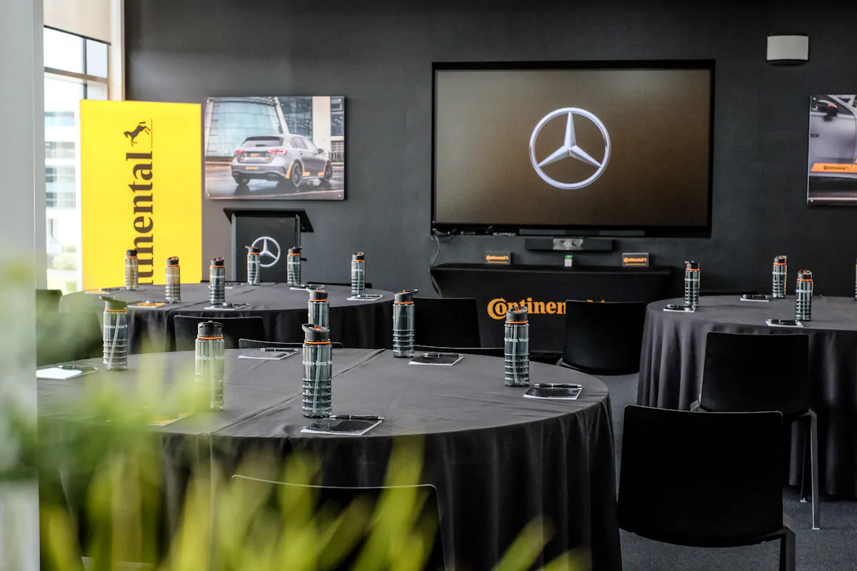 Mercedes-Benz World