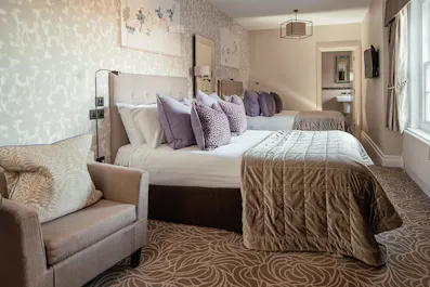 Fanhams Hall, Exclusive Collection