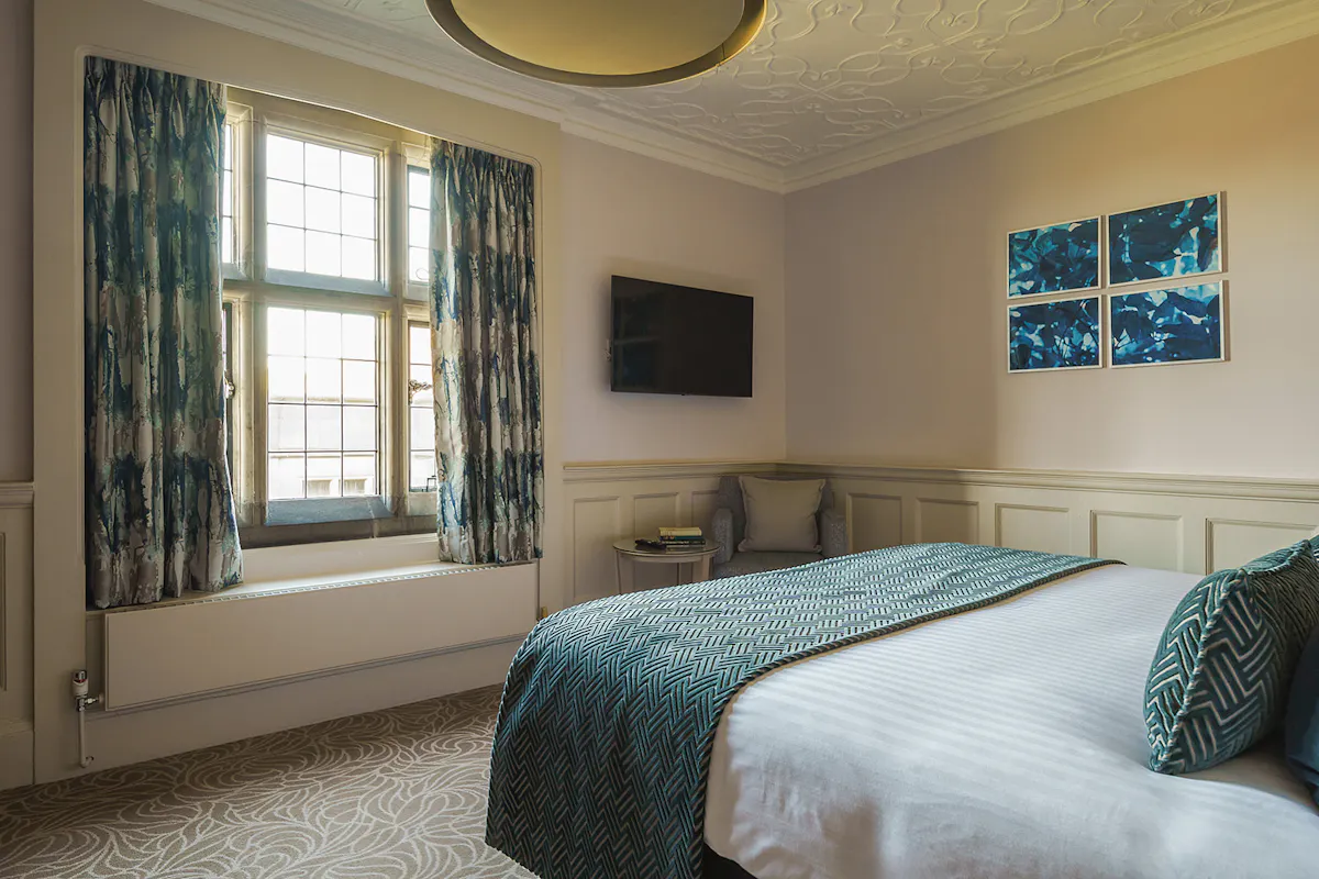 Fanhams Hall, Exclusive Collection
