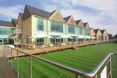 Cotswold Water Park Four Pillars Hotel