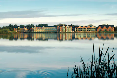 Cotswold Water Park Four Pillars Hotel