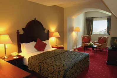 De Vere Tortworth Court 