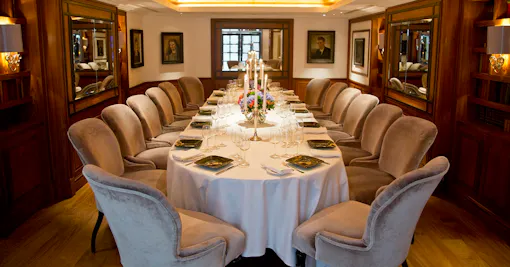 St. James's Hotel & Club