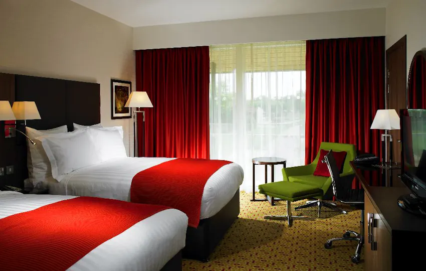 Lingfield Park Resort