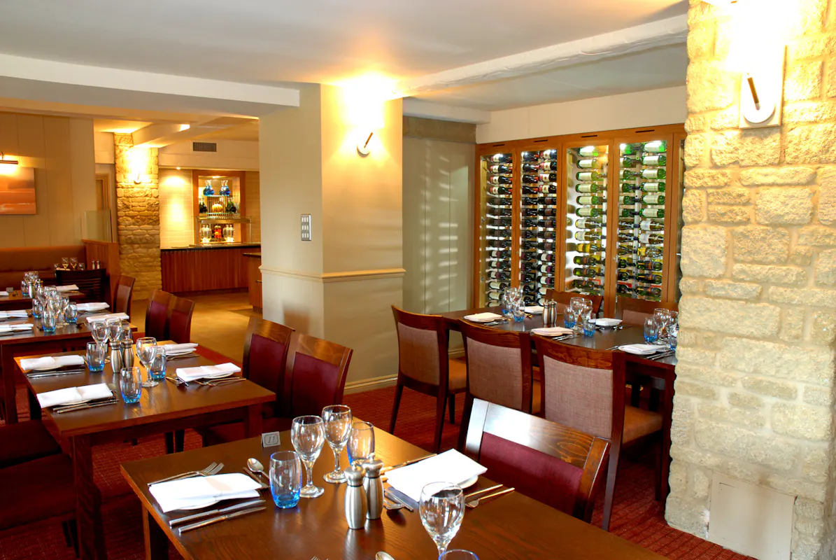 Oxford Witney Four Pillars Hotel
