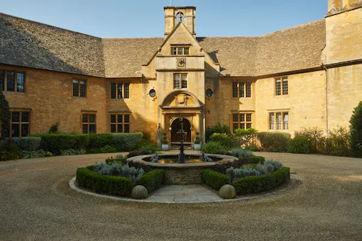 Foxhill Manor