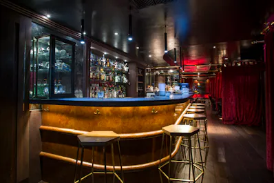 Megaro Bar