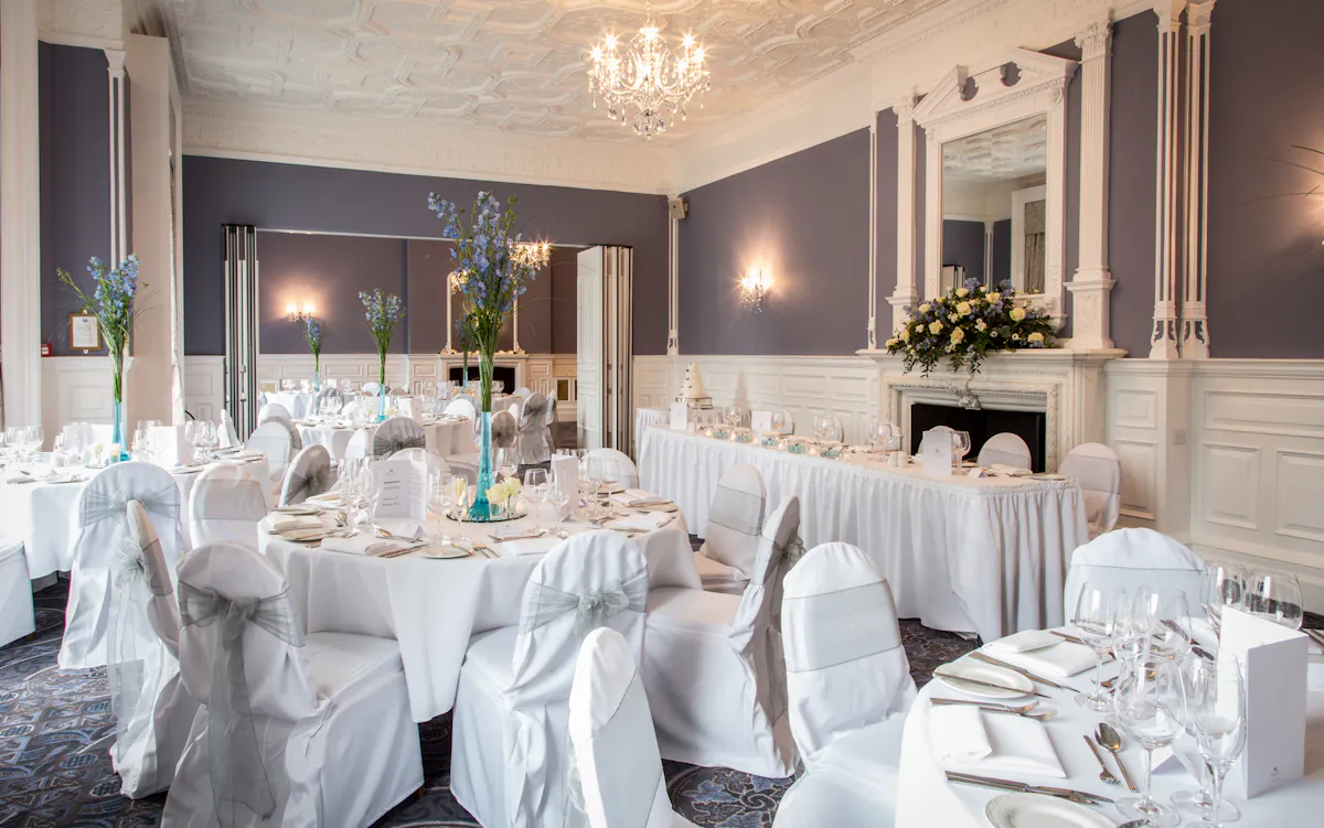 Oakley Hall Hotel