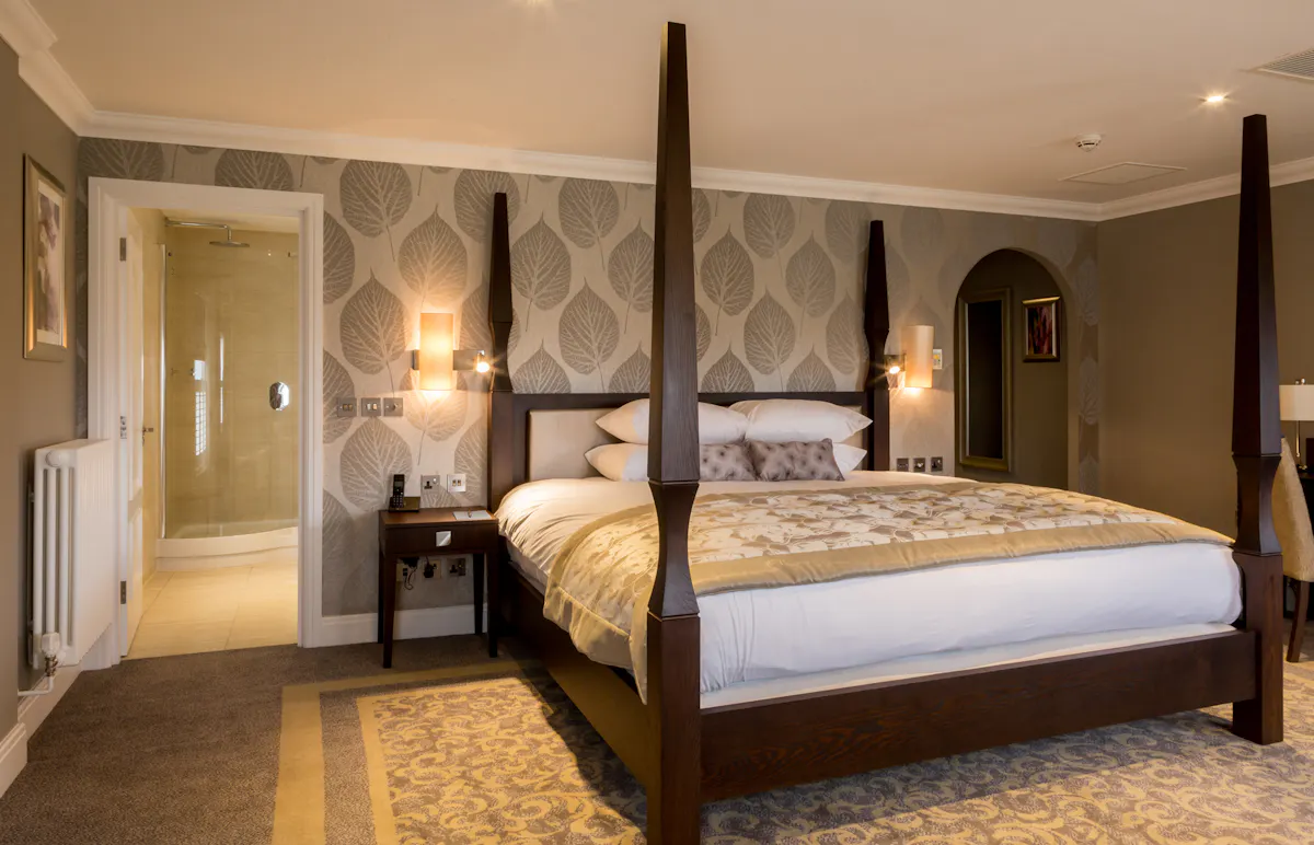 Oakley Hall Hotel