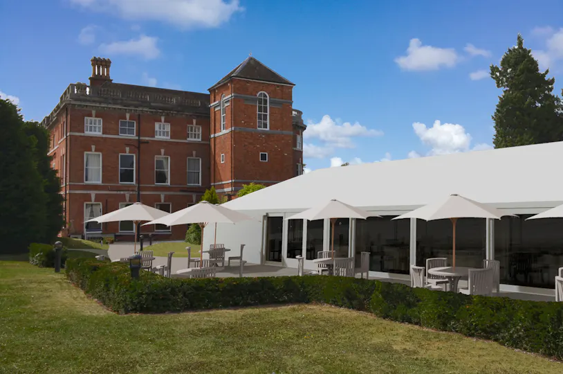 Oakley Hall Hotel