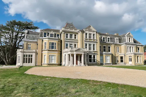Coldeast Mansion