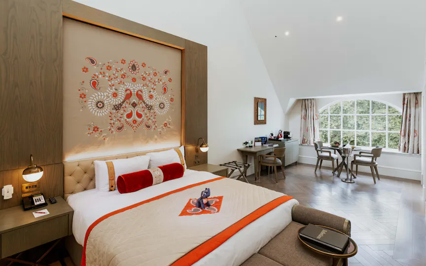 The LaLiT London