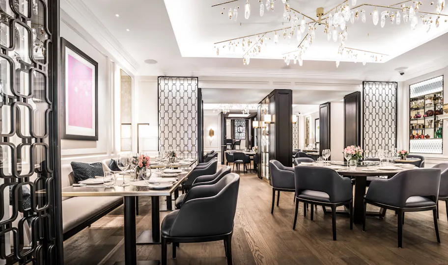 27 Restaurant & Bar