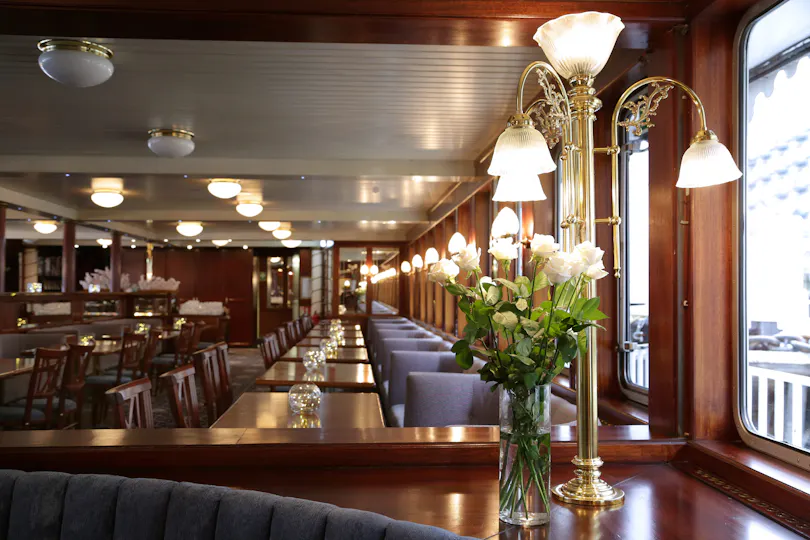 Thames Luxury Charters