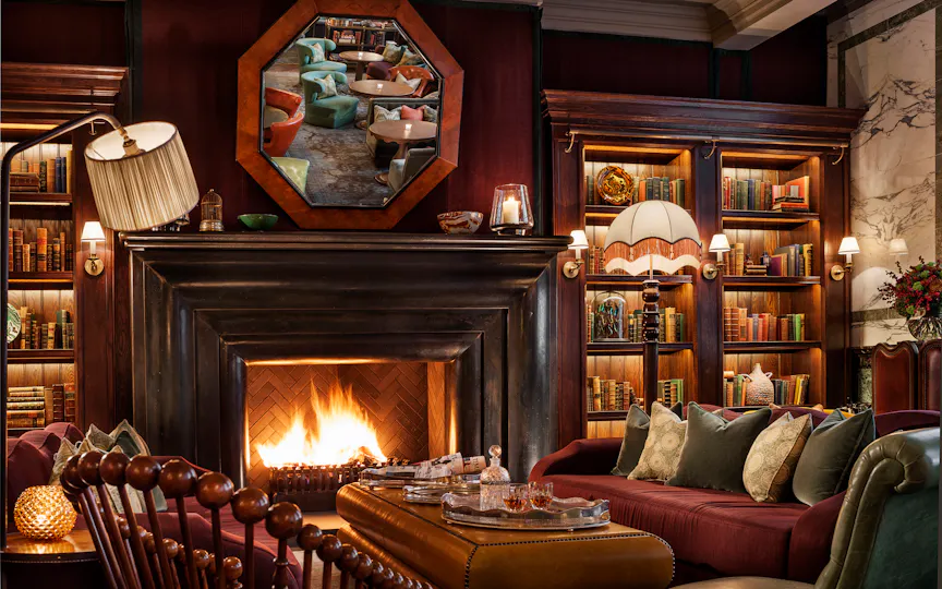 Scarfes Bar