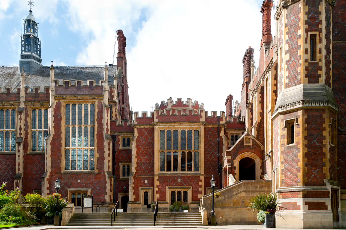 The Honourable Society of Lincoln’s Inn