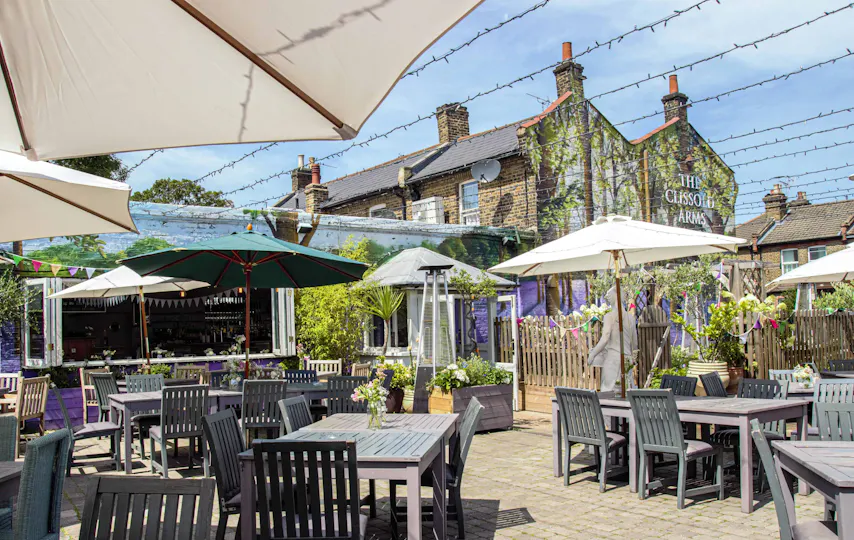 The Clissold Arms