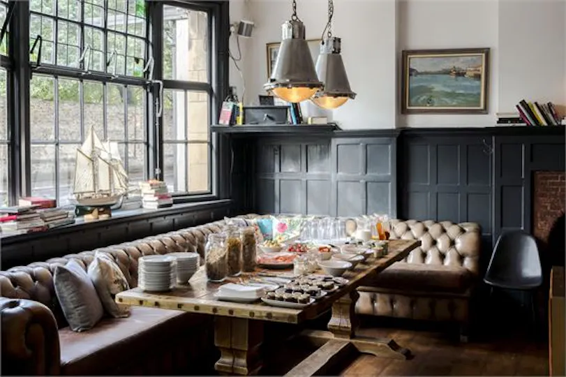 William IV London