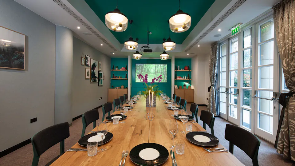 Crowne Plaza Kensington