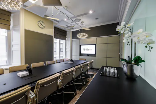 Meeting Room 1.4