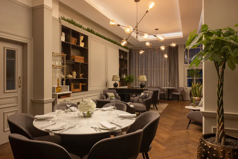 Holmes Hotel London