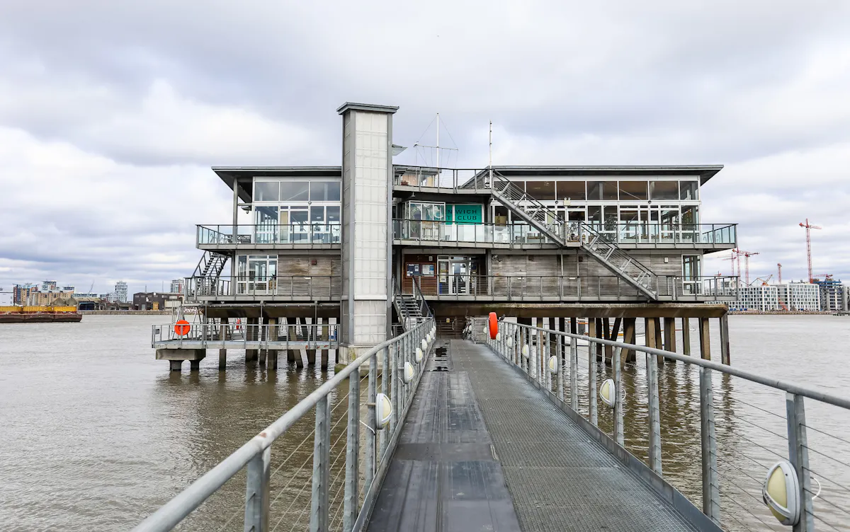 Greenwich Yacht Club 