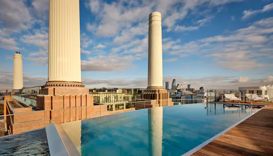 art’otel London Battersea Power Station