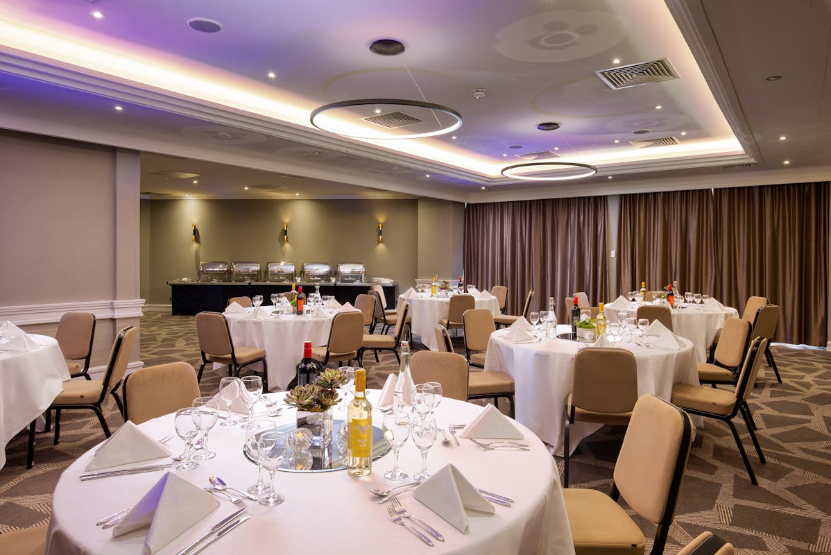 DoubleTree by Hilton Ealing