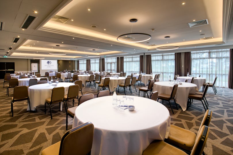 DoubleTree by Hilton Ealing