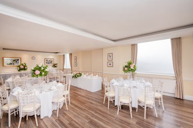 Bromley Court Hotel