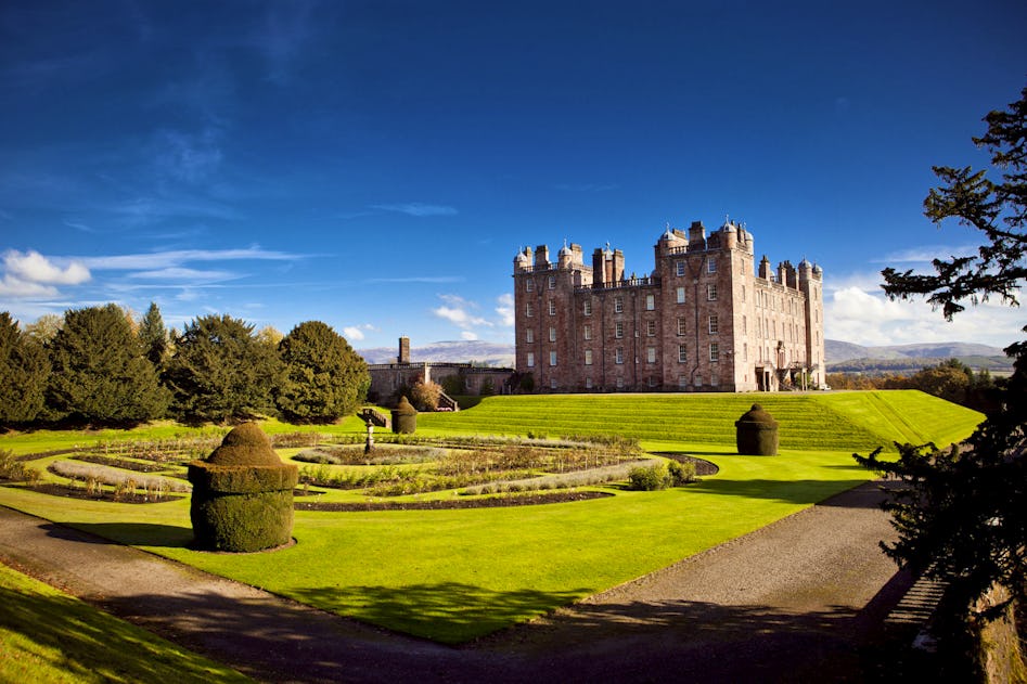 Drumlanrig Castle