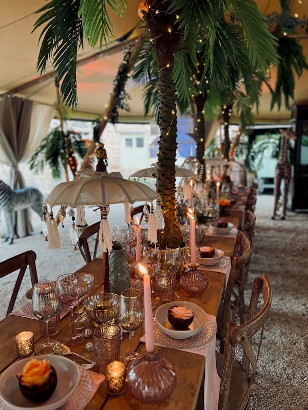 Tan House Newland 