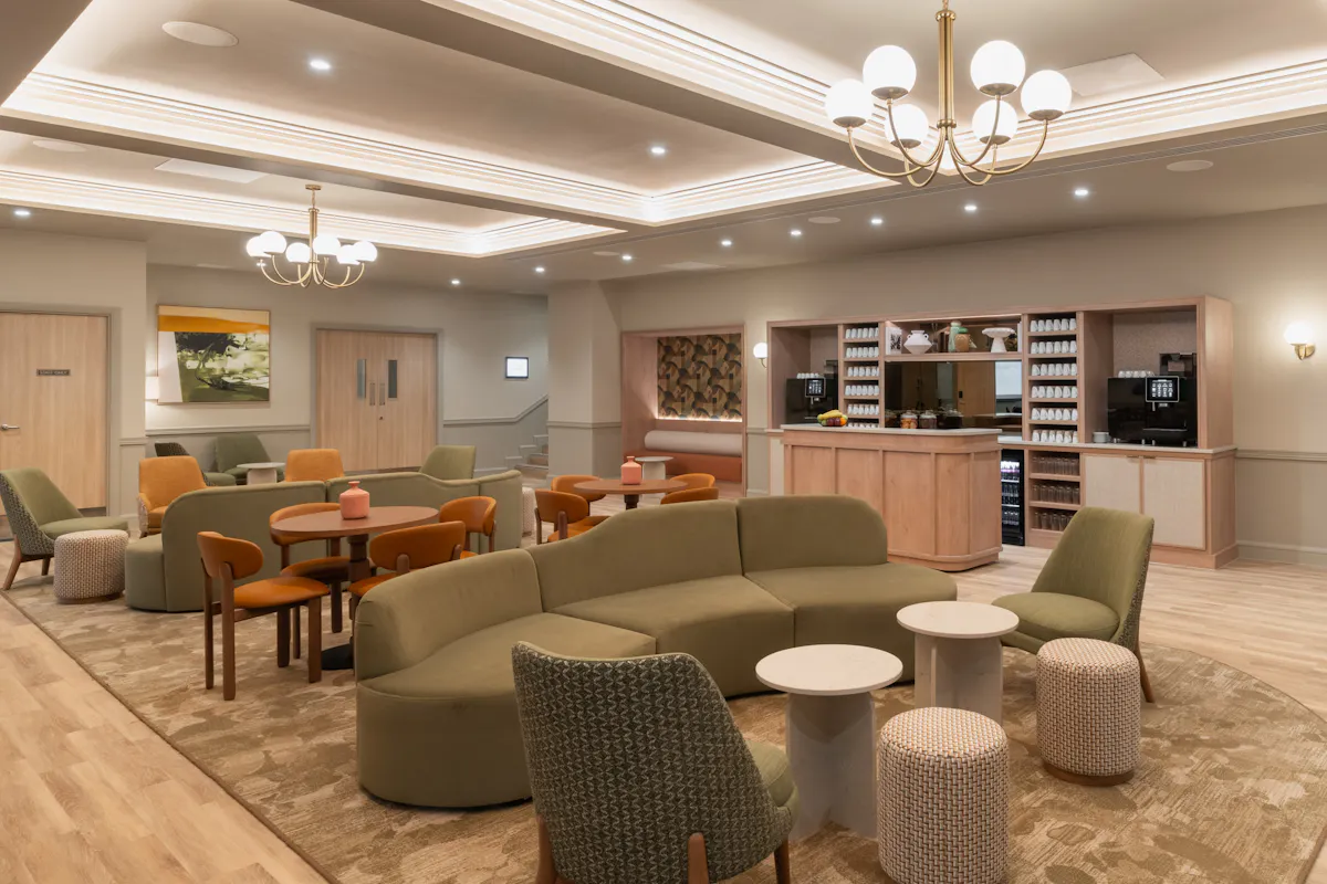 Strand Palace Hotel