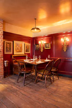 Pub (non private area)