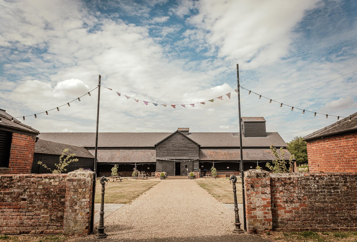 Childerley Long Barn