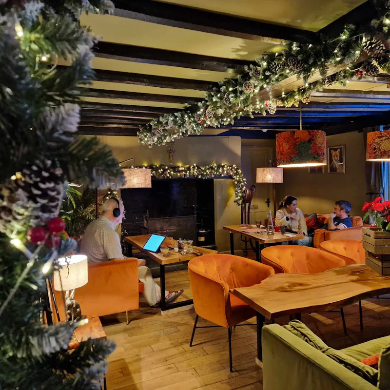Tottington Manor