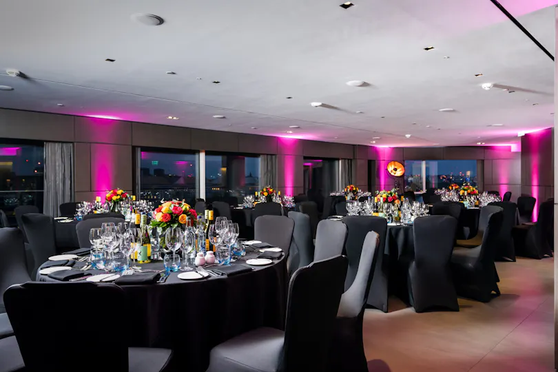 Park Plaza Riverbank