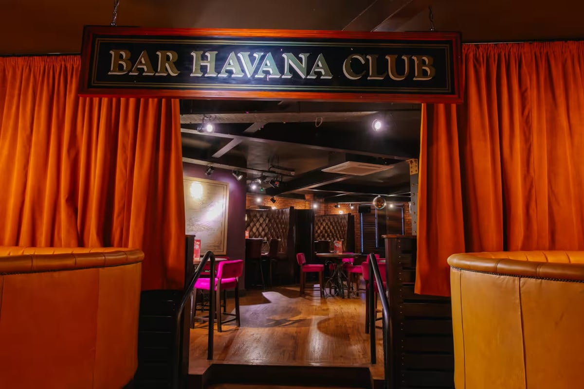 Revolución De Cuba Leeds