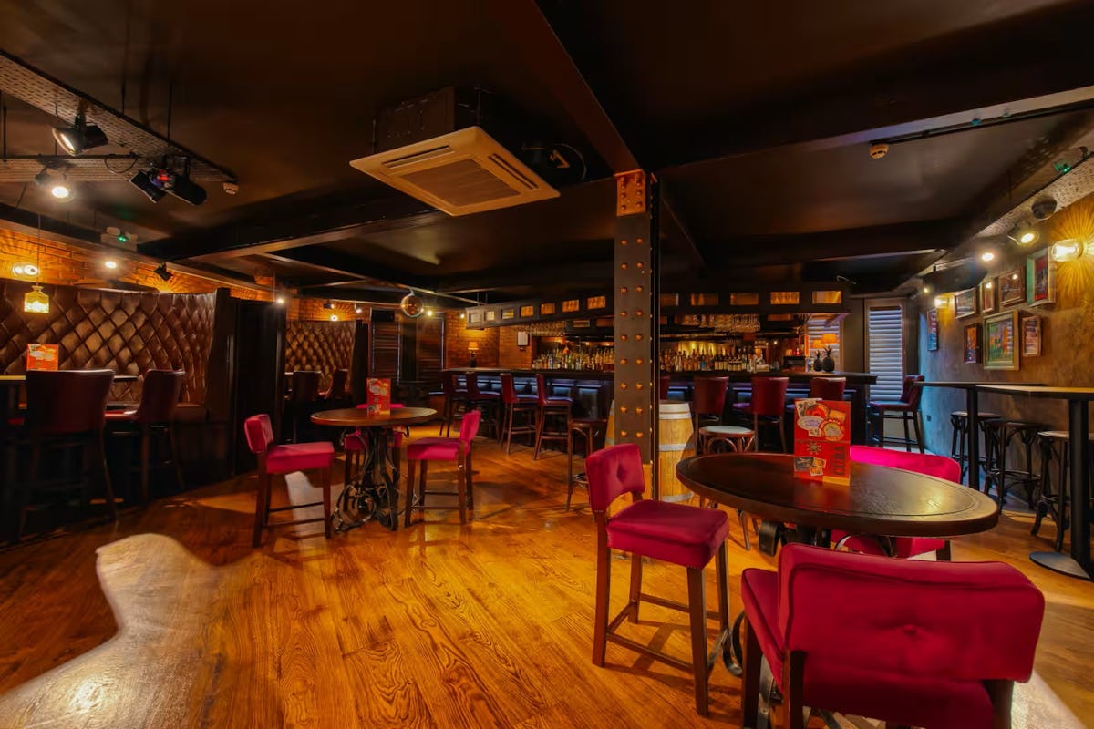 Revolución De Cuba Leeds