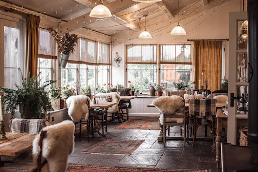 Indoor Dining 