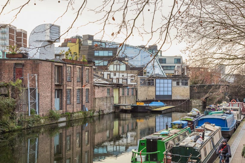 Hoxton Docks 