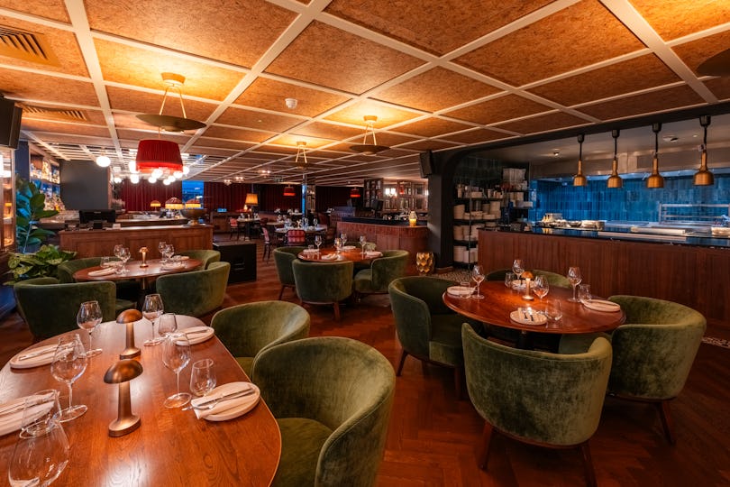 Hovarda Canary Wharf
