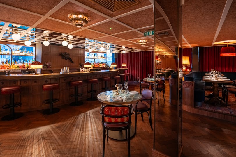 Hovarda Canary Wharf