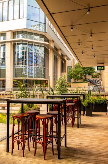 Hovarda Canary Wharf