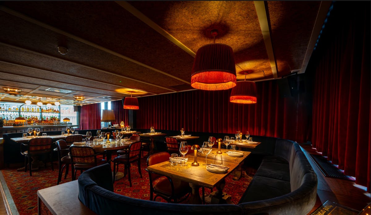 Hovarda Canary Wharf